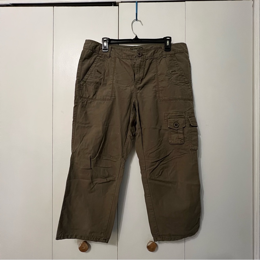 Eddie Bauer Shaw Fit Crop Cargo Hiking Pants